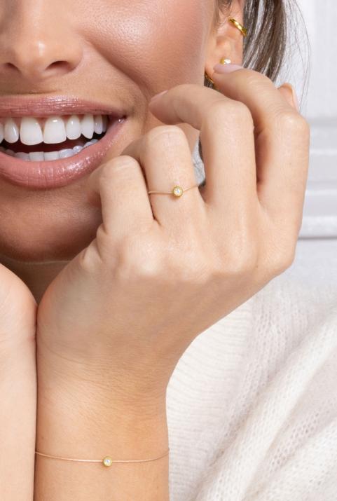 Bracelet fil avec diamant 0.02 carat en serti clos or jaune - Redline - 0++