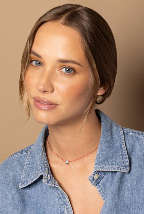 Collier fil avec diamant 0.10 carat en serti carré or blanc - Redline - 0++