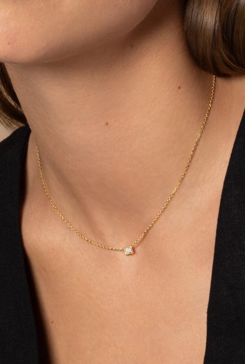 Collier chaîne avec diamant 0.10 carat en serti carré or jaune - Redline - 0++