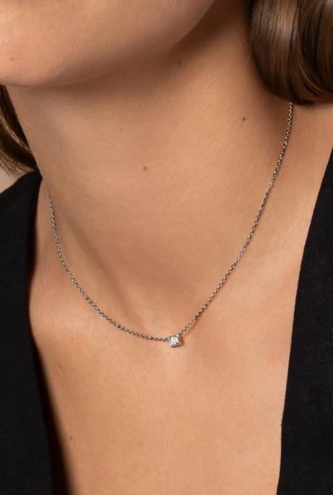 Collier chaîne avec diamant 0.10 carat en serti carré or noir - Redline - 0++