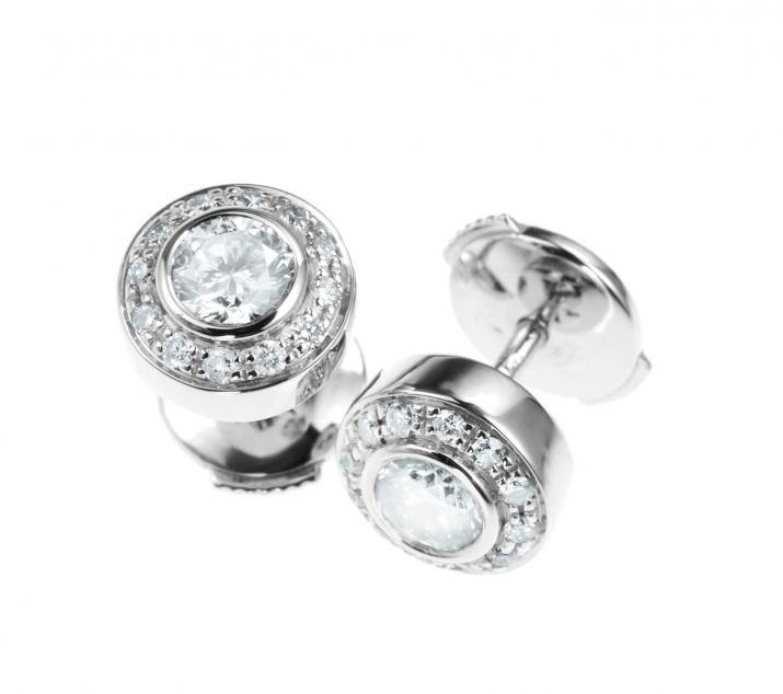 Boucles d'oreilles avec diamants 0.52 carat en serti clos or blanc - Redline - 0++