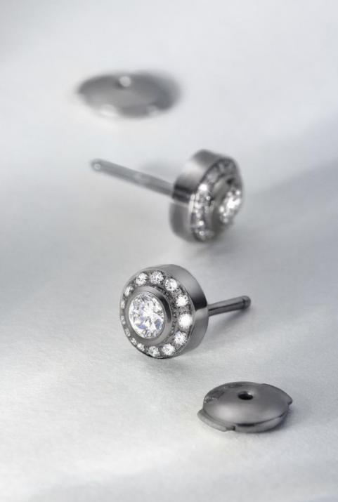 Boucles d'oreilles avec diamants 0.52 carat en serti clos or noir - Redline - 0++
