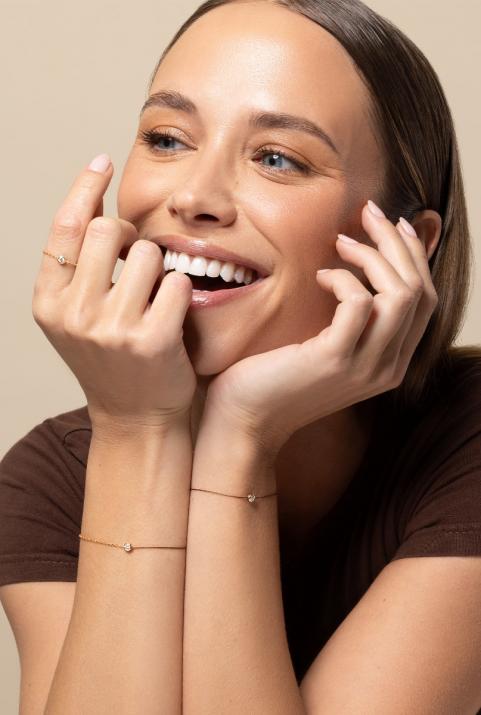 Bracelet fil et chaîne avec diamant 0.10 ct en serti clos or rose - Redline - 0++