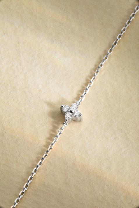 Bracelet chaîne étoile avec 4 diamants or blanc - Redline - 0++