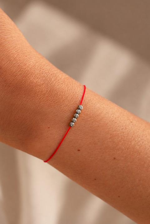 Bracelet fil avec 5 perles fermoir en or noir - Redline - 0++