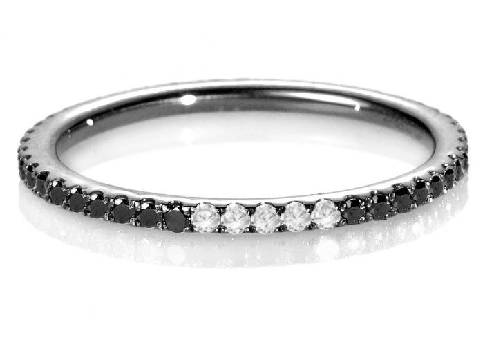 Bague jonc or noir avec diamant noir et 5 diamants blancs - Redline