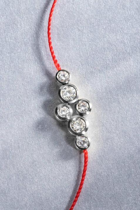 Bracelet fil avec 6 diamants 0.40 carat en serti clos or noir - Redline - 0++