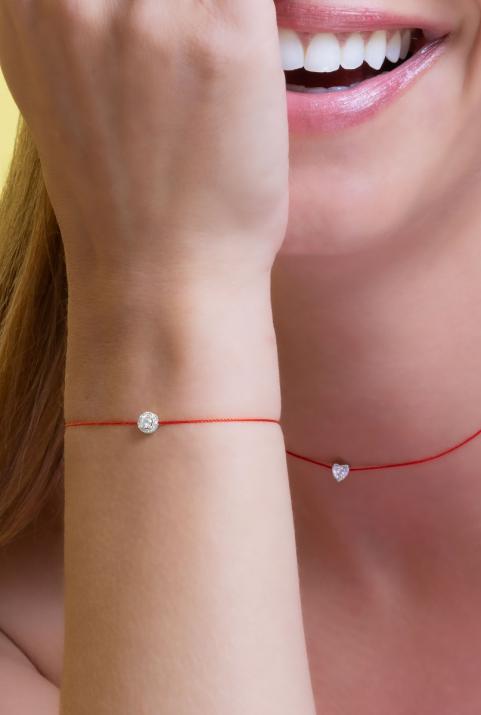 Bracelet fil avec diamant 0.15 carat en serti griffe or blanc - Redline - 0++