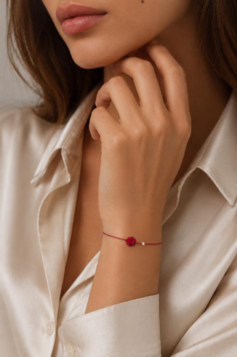 Bracelet fil avec diamant 0.05 carat en serti clos or rose fleur - Redline - 0++