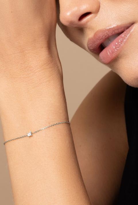 Bracelet chaîne avec diamant princesse 0.11 carat en serti griffe or blanc - Redline - 0++