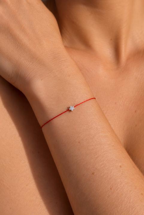 Bracelet fil avec diamant 0.05 carat serti griffe or blanc - Redline - 0++