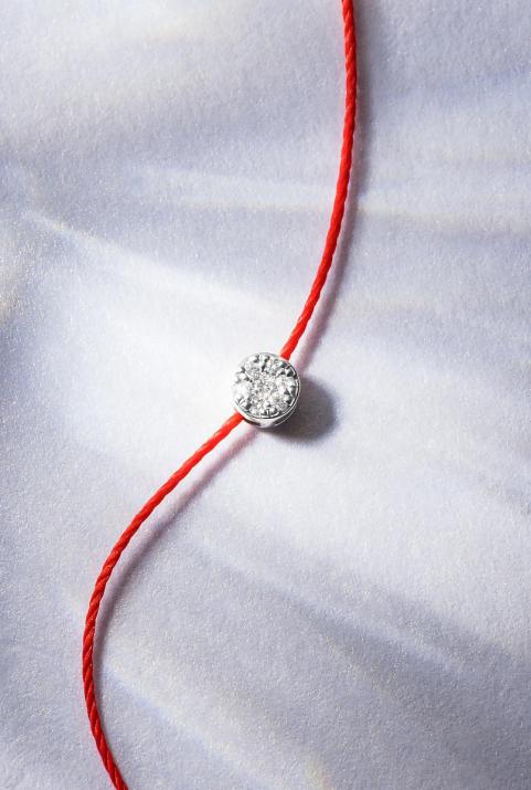 Bracelet fil avec diamant 0.05 carat en serti griffe or blanc - Redline - 0++