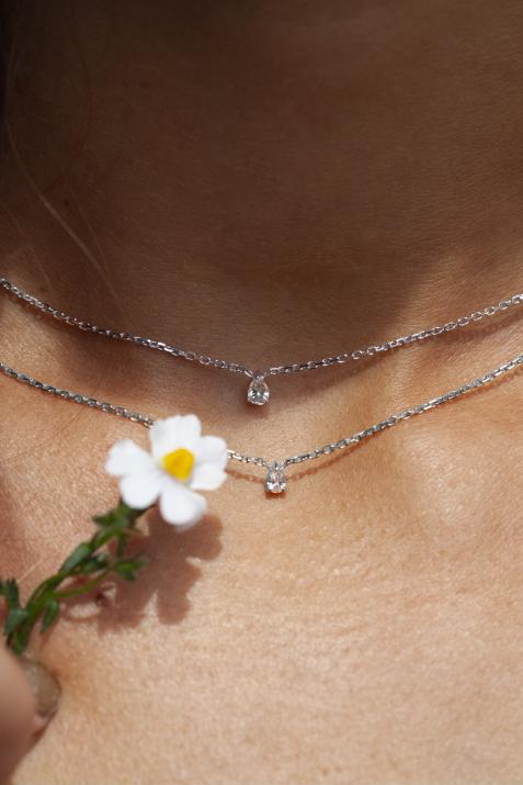 Collier chaîne avec diamant poire 0.20 carat en serti griffe or blanc - Redline - 0++