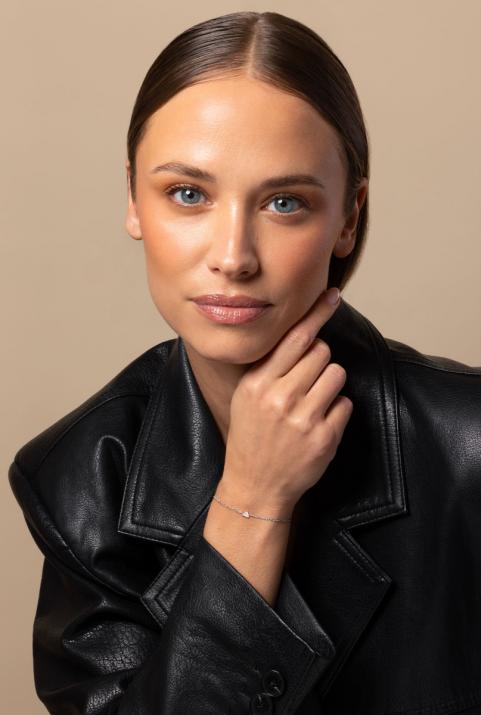 Bracelet chaîne avec diamant triangle 0.10 carat en serti griffe or blanc - Redline - 0++