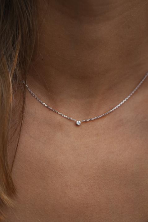 Collier chaîne avec diamant 0.10 carat en serti griffe or blanc - Redline - 0++