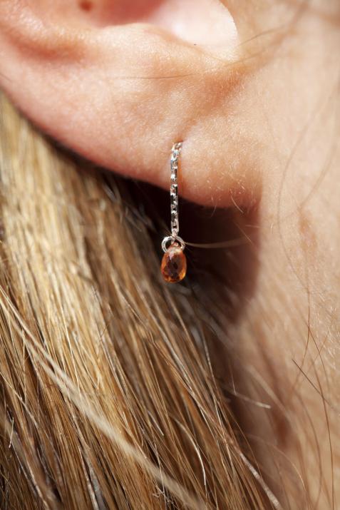 Boucles d'oreilles pendantes 3cm avec saphir de couleur en serti griffe or blanc - Redline - 0++