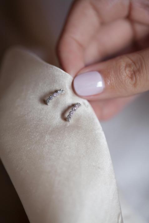 Boucles d'oreilles avec diamants 0.168 carat en serti griffe or jaune - Redline - 0++