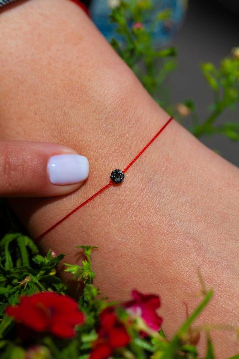 Bracelet fil avec diamants noirs 0.05 carat en serti invisible or noir - Redline - 0++