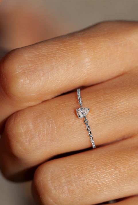 Bague chaîne avec diamant poire 0.10 carat en serti griffe or blanc - Redline - 0++