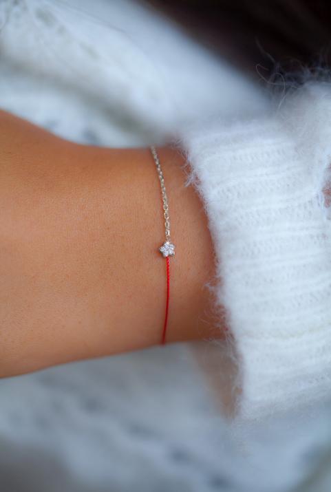 Bracelet fil et chaîne avec diamants 0.05 carat serti griffe or blanc - Redline - 0++