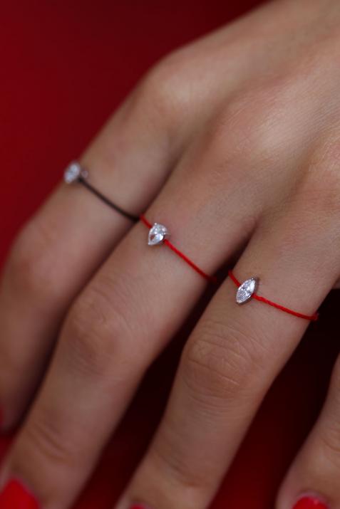 Bague fil avec diamant marquise 0.10 carat en serti griffe or noir - Redline - 0++