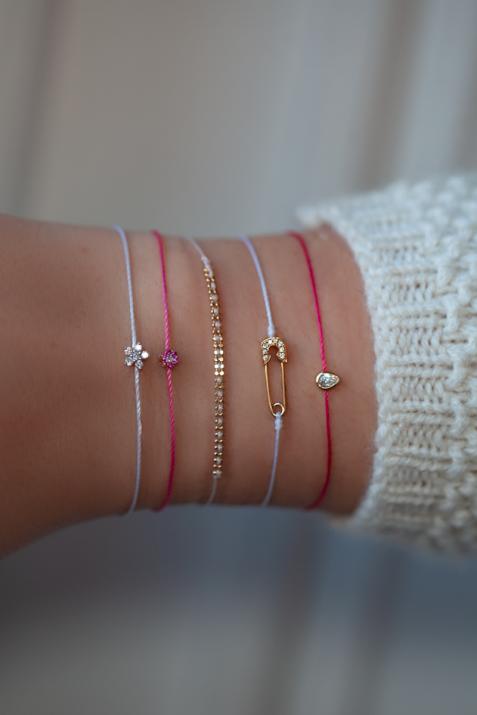 Bracelet Fil Femme avec 0.029ct Diamant Rond en Or Jaune Pavé - Redline - 0++