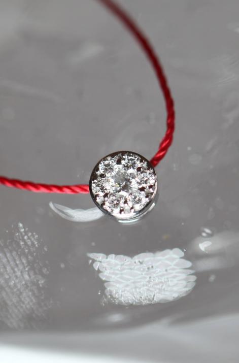 Bracelet fil avec diamant 0.1 carat en serti griffe or blanc - Redline - 0++