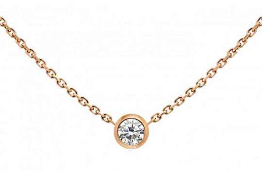 Un bracelet en collier