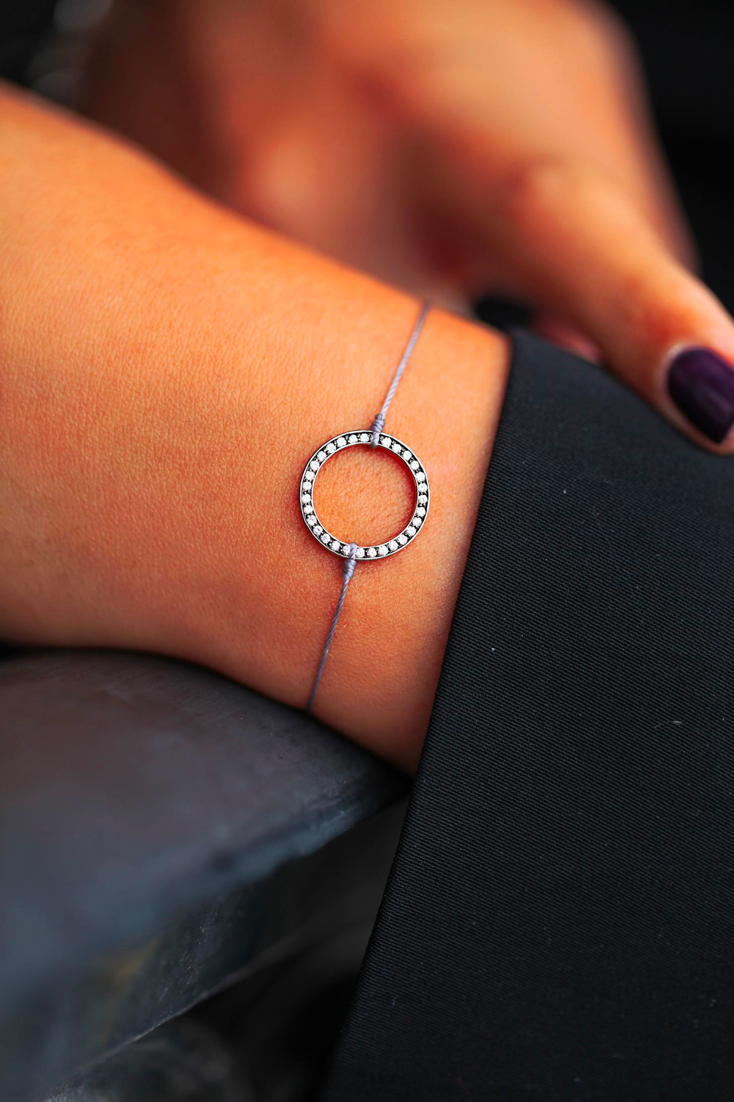 Bracelet Redline Aurélange ( rond pavé diamant ) or noir cordon gris anthracite