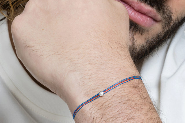 Des fils et de la couleur