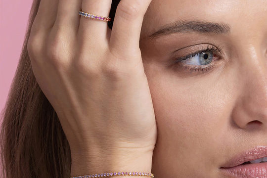 Si Joli Rainbow : une bague pleine de gaieté pour votre style