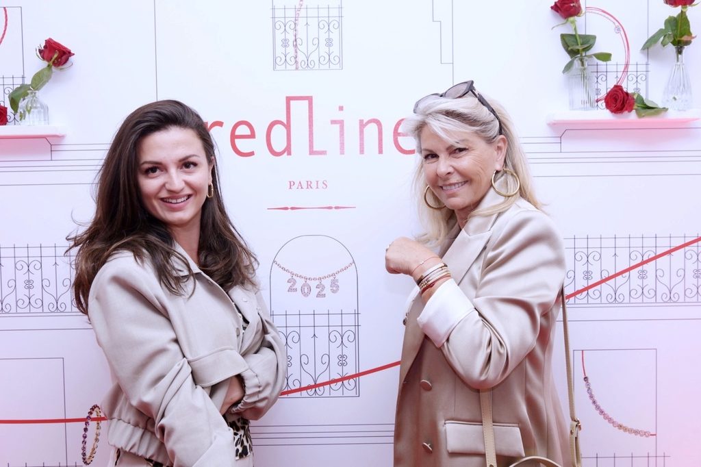 CAROLINE MARGERIDON ET VICTOIRE 20 ANS DE REDLINE