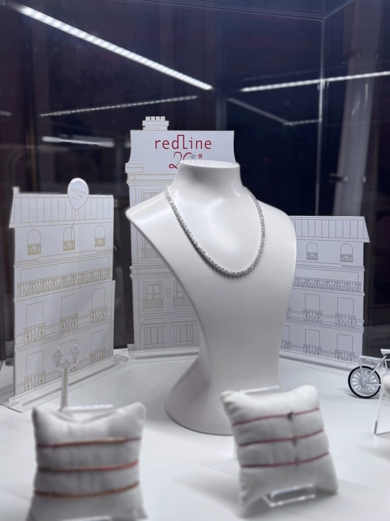 RIVIERE DE DIAMANTS REDLINE Grande