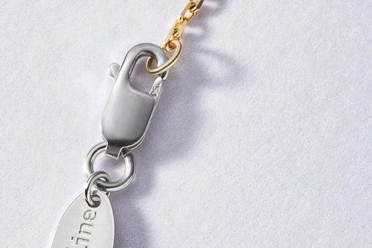 Nouveauté Redline : découvrez nos bijoux bicolores en or 18 carats